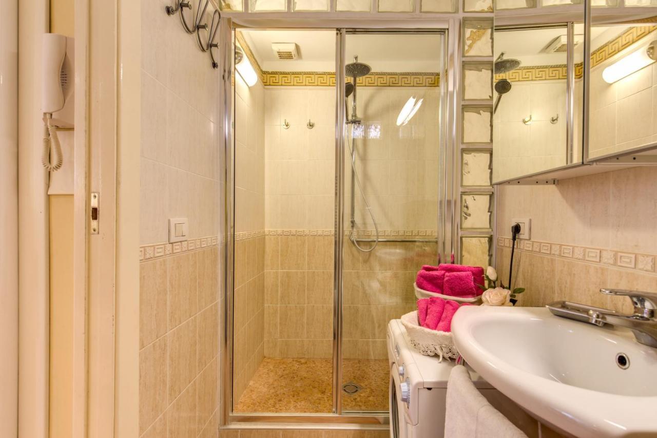 Monti Romantic Sunshine Maisonette 外观 照片