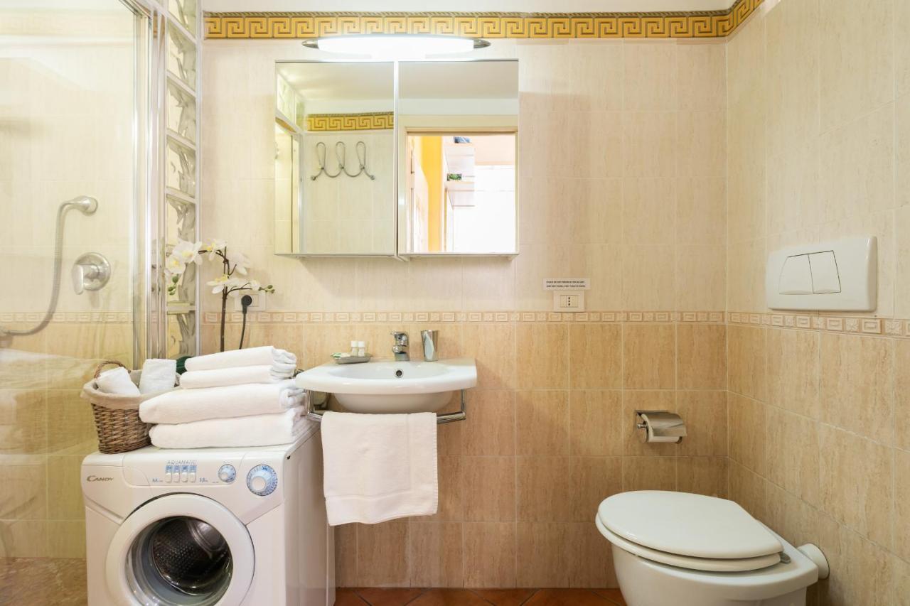 Monti Romantic Sunshine Maisonette 外观 照片
